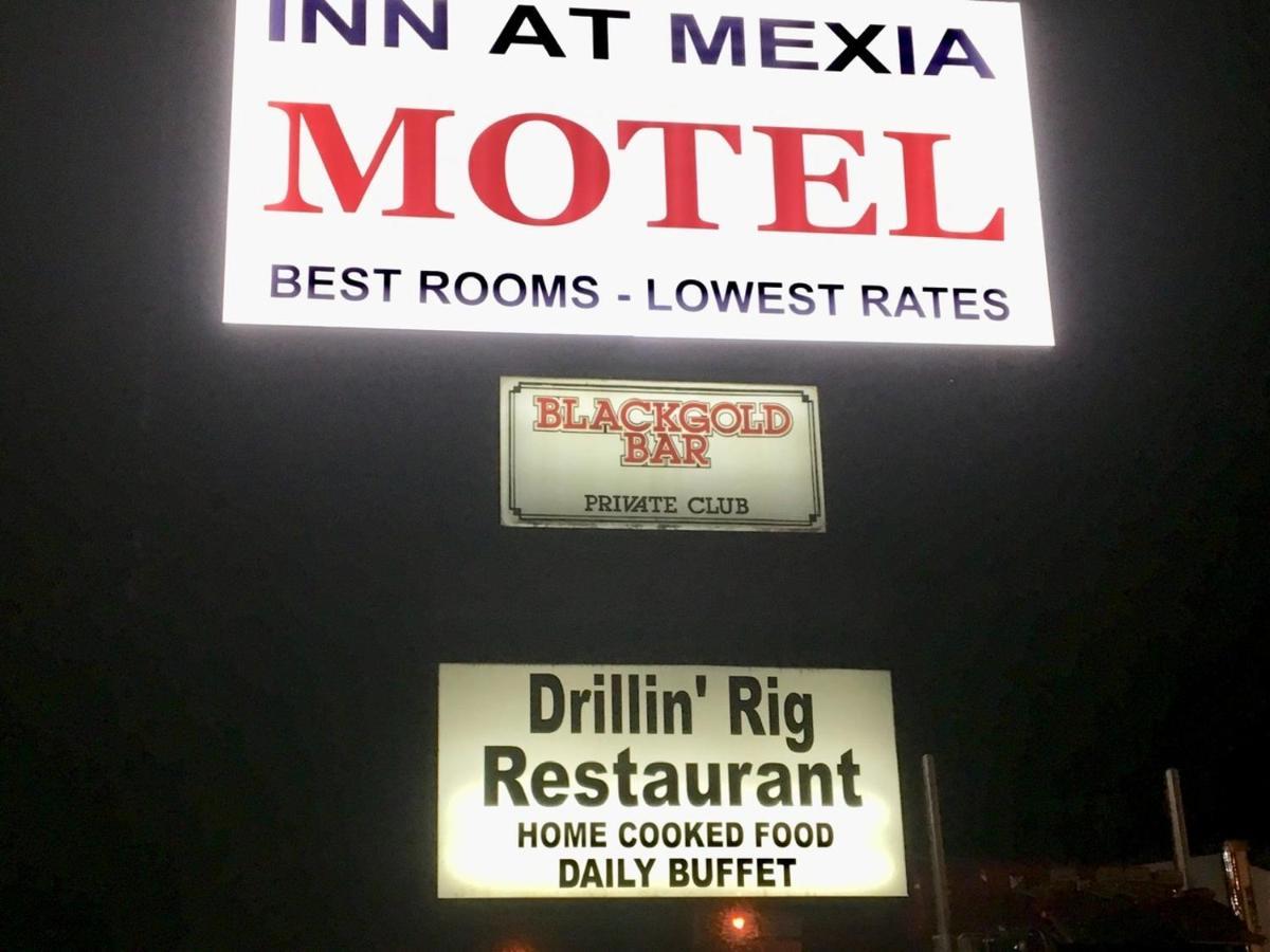 The Inn At Mexia Екстер'єр фото